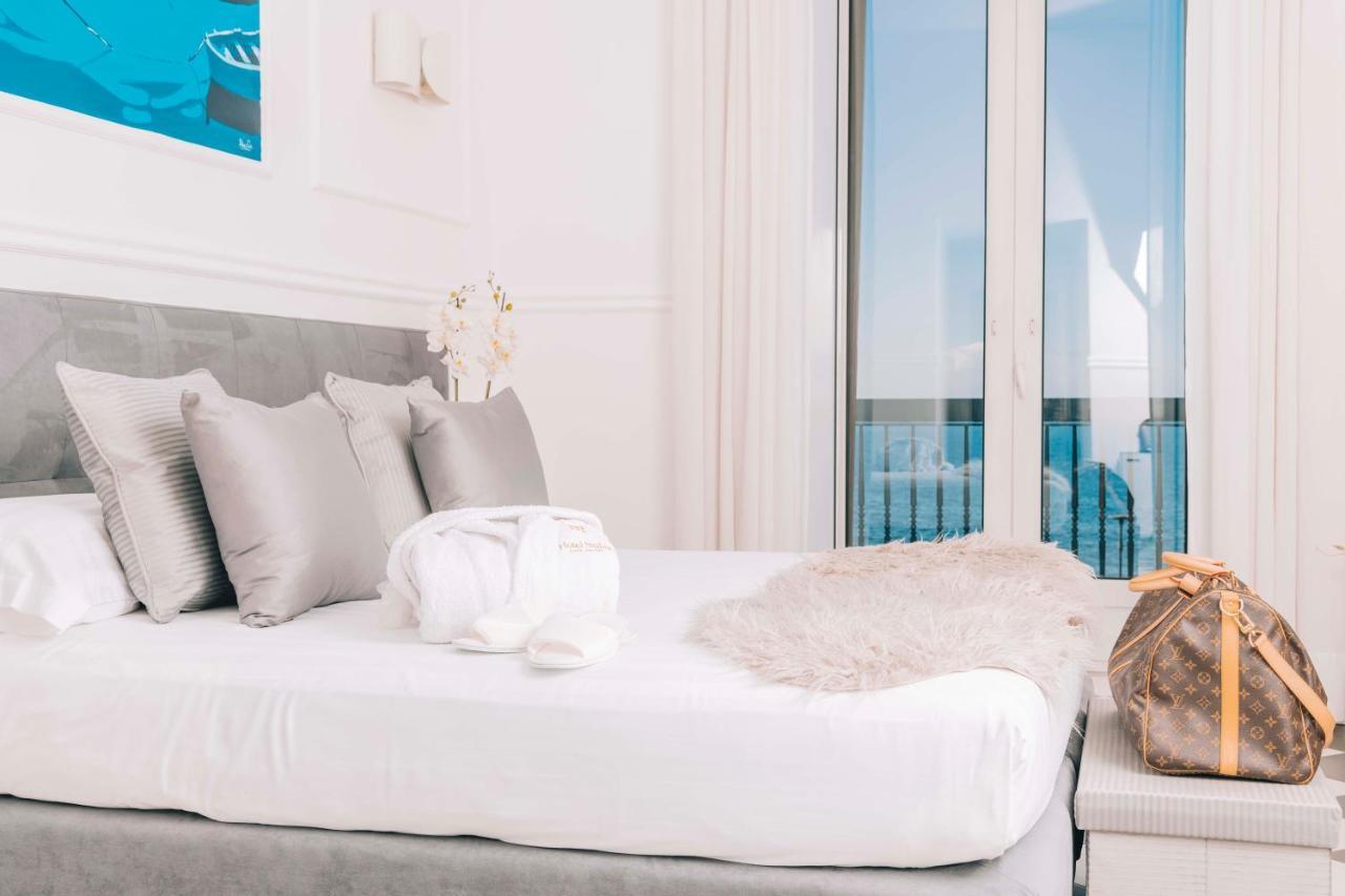 Hotel Stabia Кастелламмаре-ди-Стабия Экстерьер фото