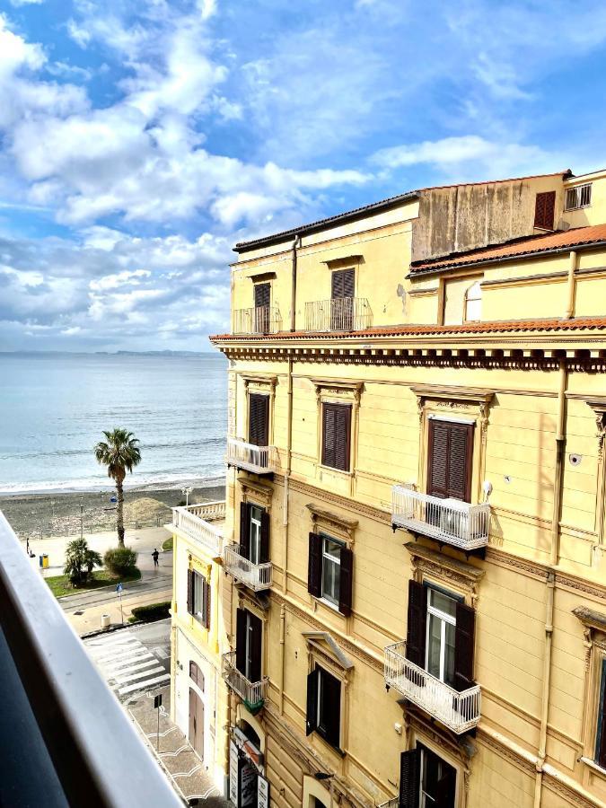 Hotel Stabia Кастелламмаре-ди-Стабия Экстерьер фото