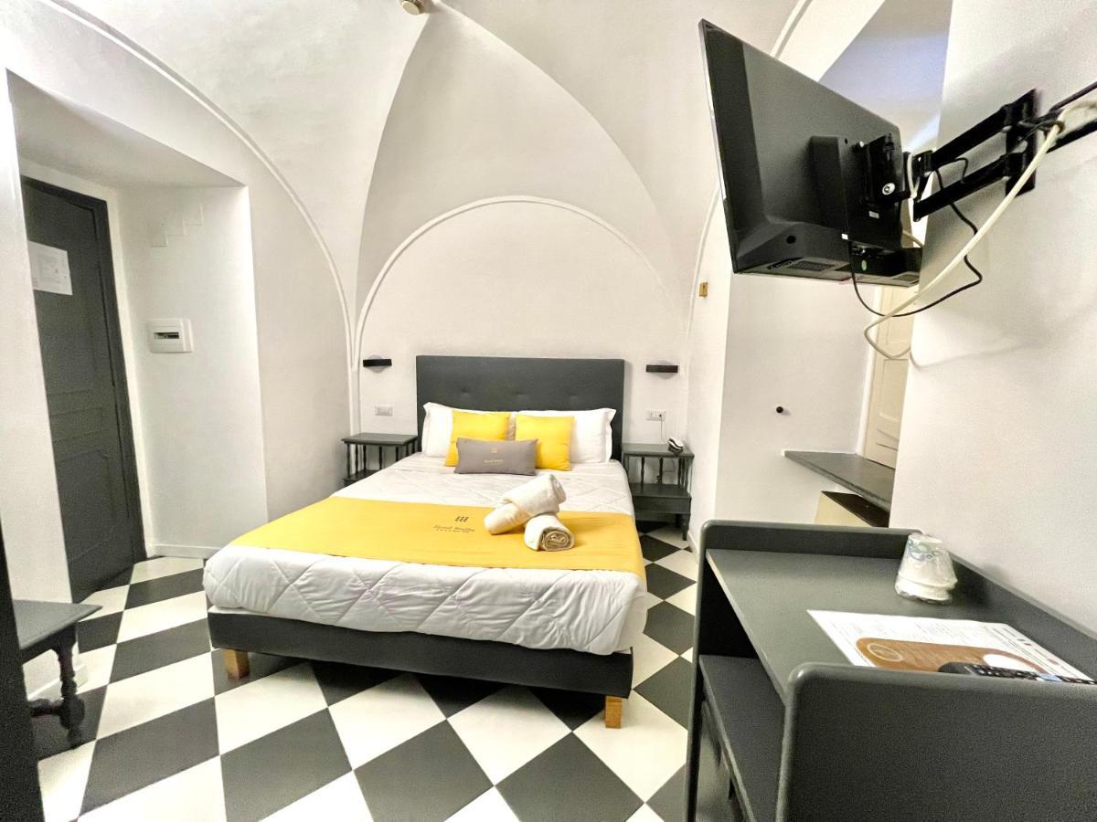 Hotel Stabia Кастелламмаре-ди-Стабия Экстерьер фото