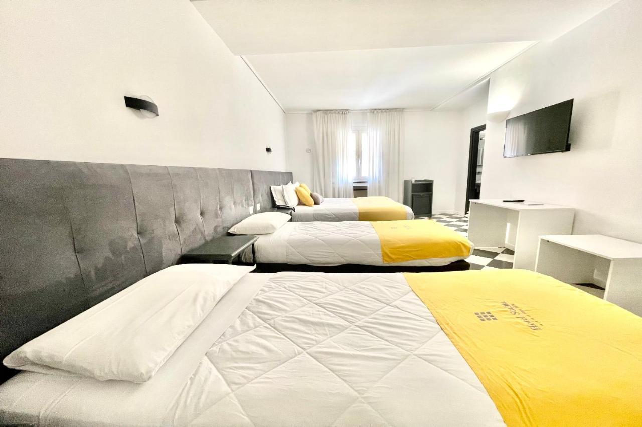 Hotel Stabia Кастелламмаре-ди-Стабия Экстерьер фото