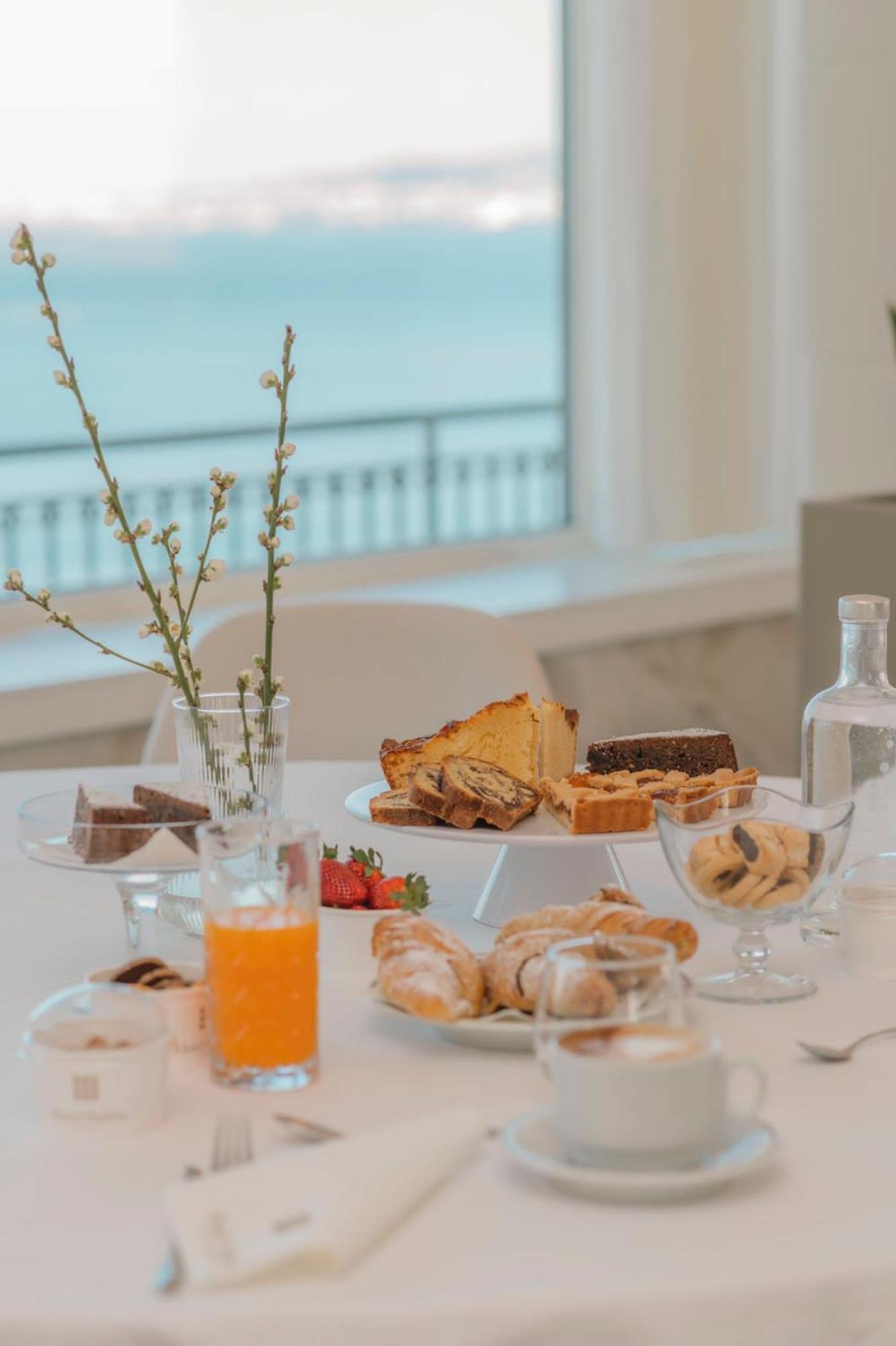 Hotel Stabia Кастелламмаре-ди-Стабия Экстерьер фото