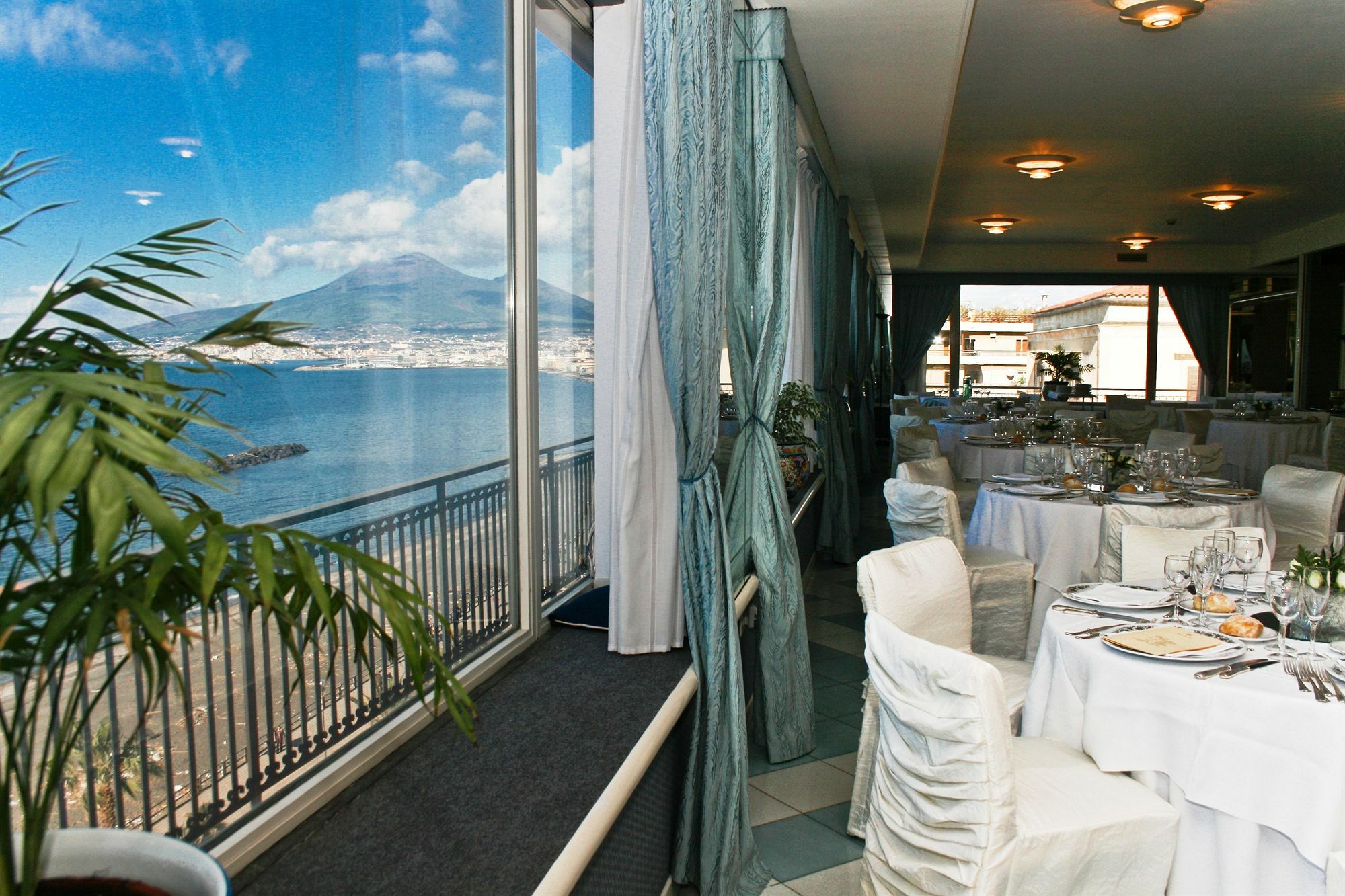 Hotel Stabia Кастелламмаре-ди-Стабия Экстерьер фото